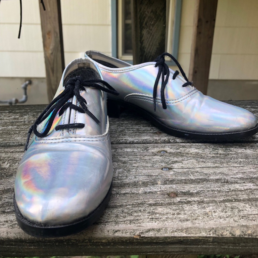 AMERICAN APPAREL HOLOGRAPHIC OXFORD SHOES
